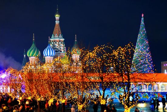 Автобусные туры в Москву на Новый год от Софи Тур